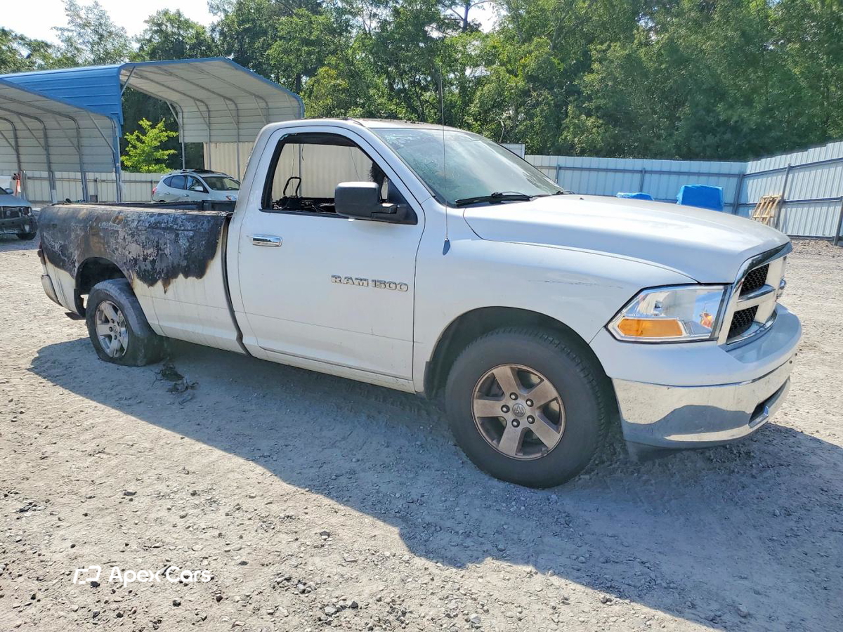 Dodge RAM 2011