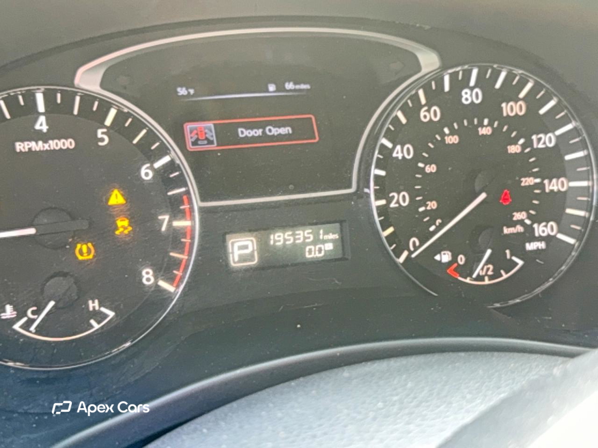 Nissan Pathfinder 2015