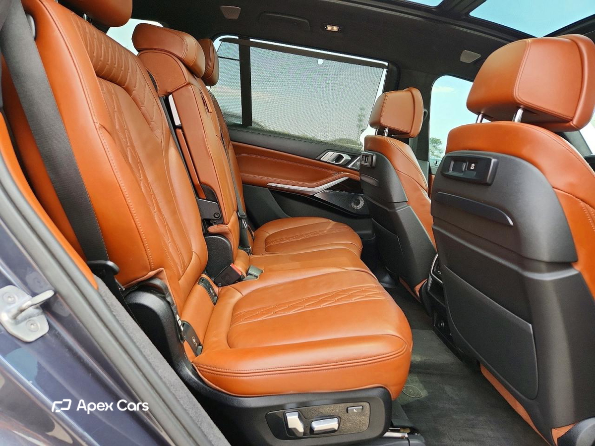 BMW X7 2019