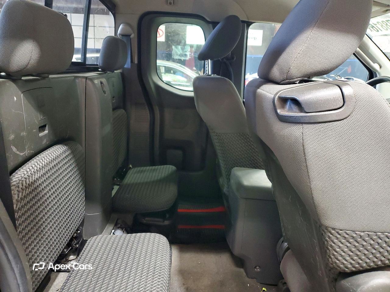 Nissan Navara (Frontier) 2011