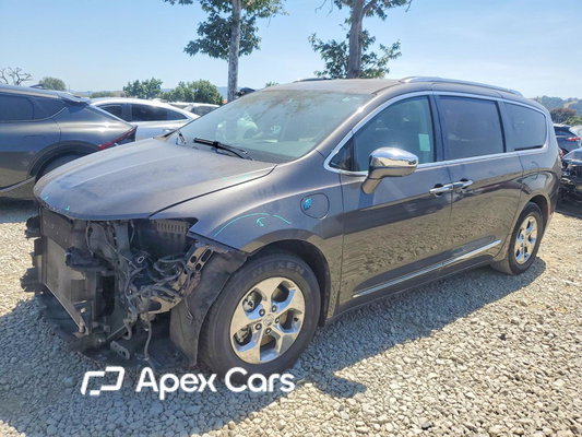 Chrysler Pacifica 2018 - Image 1 of 14