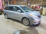 Toyota Sienna 2012