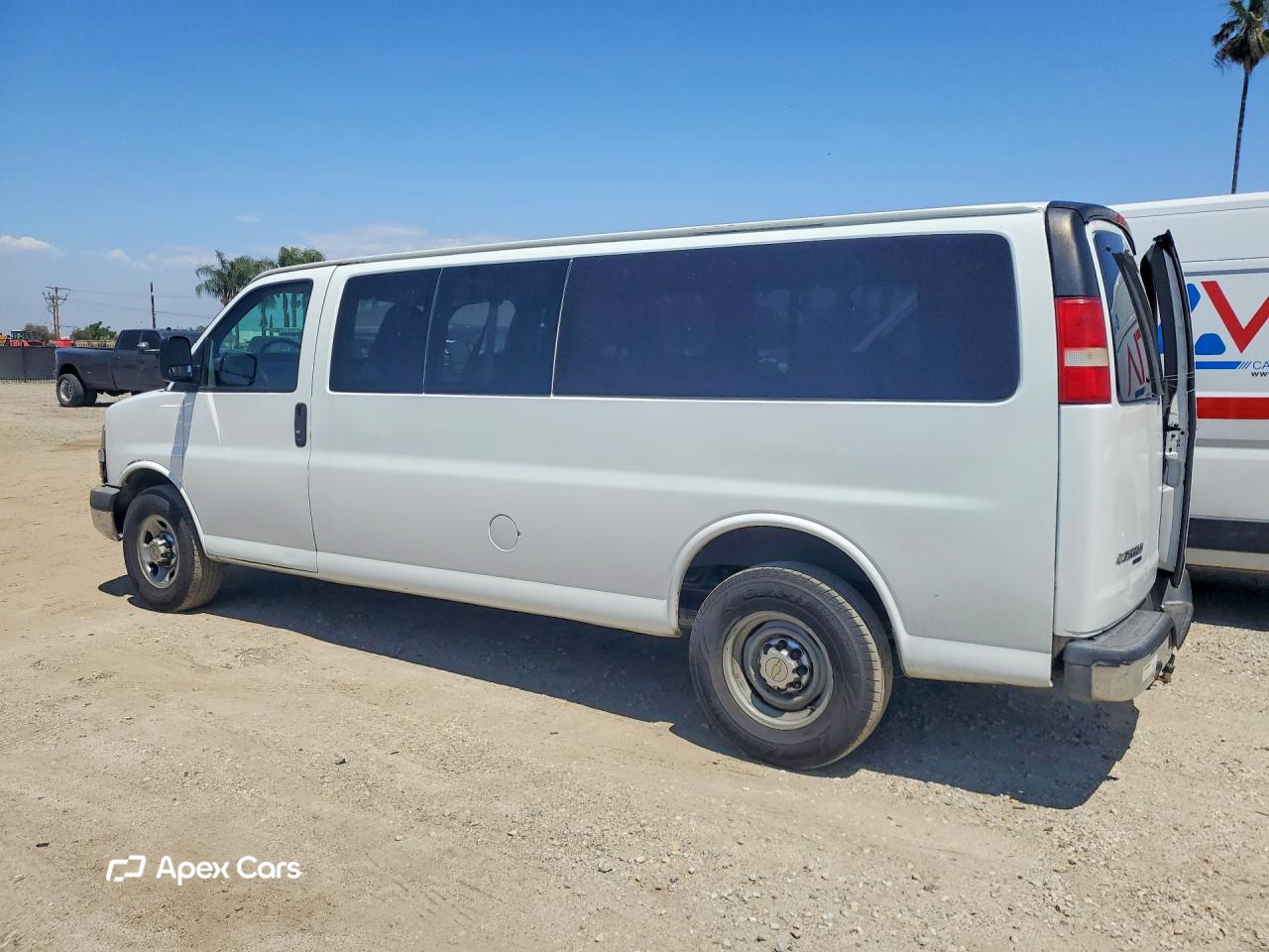 Chevrolet Express 2013