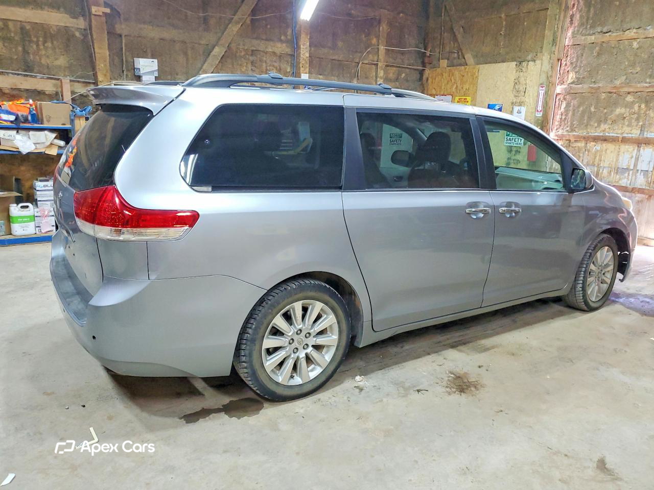 Toyota Sienna 2012