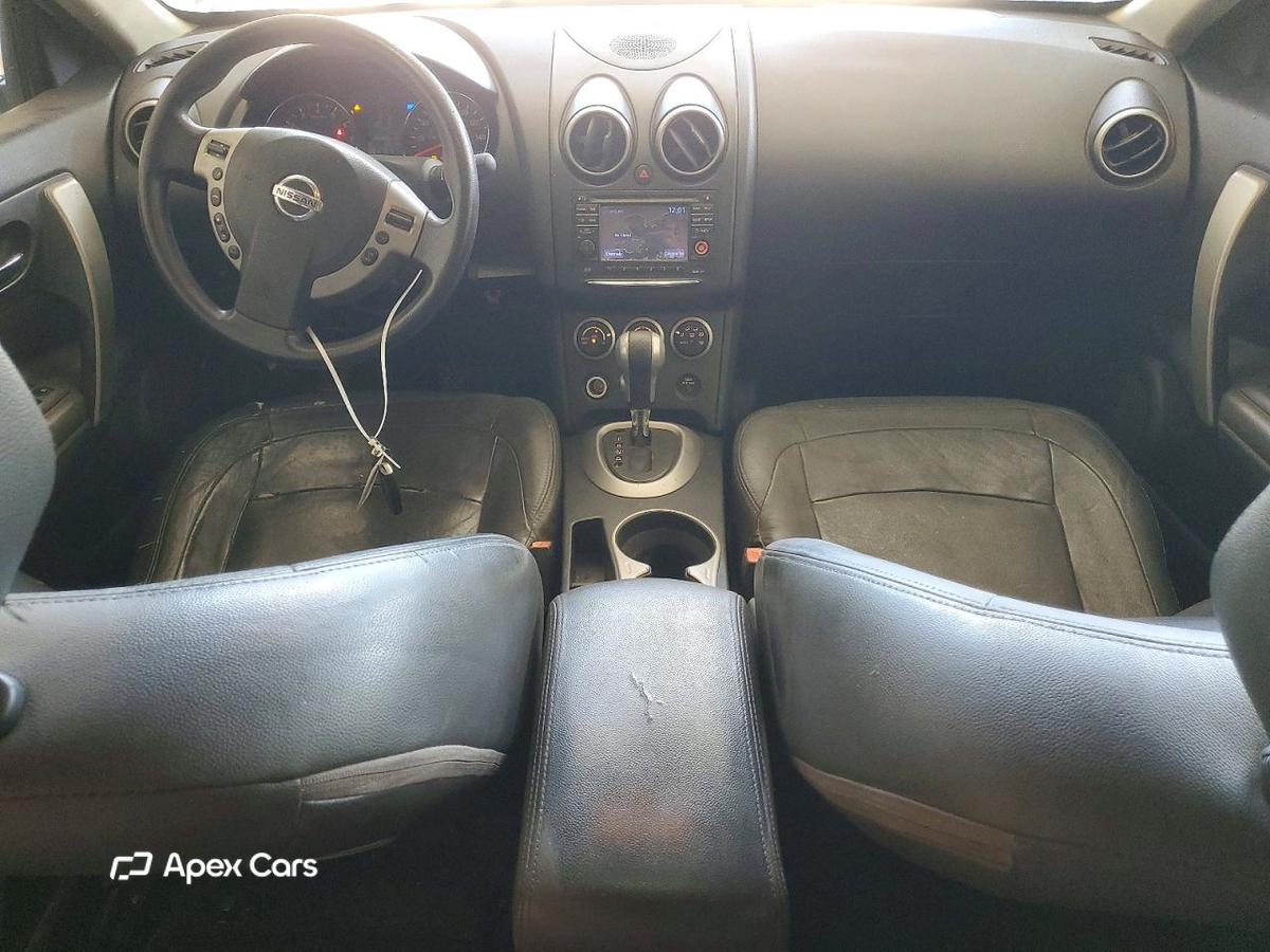Nissan Rogue 2011
