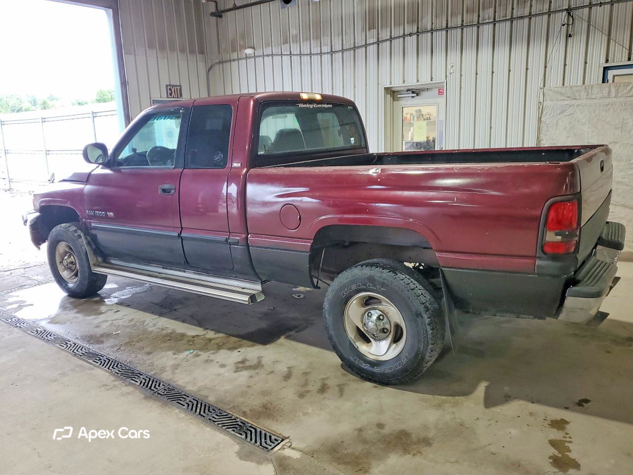 Dodge RAM 2000