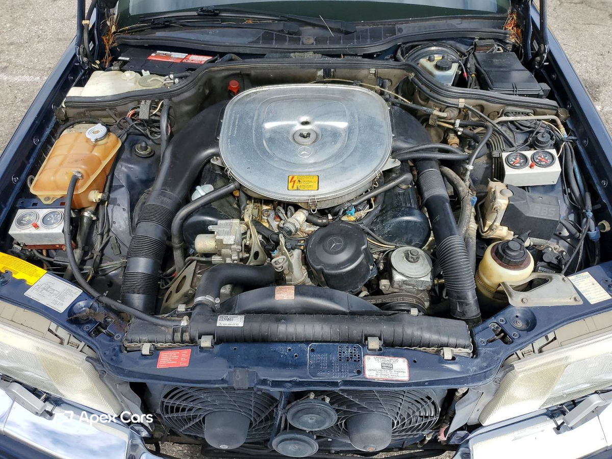 Mercedes-Benz  1990