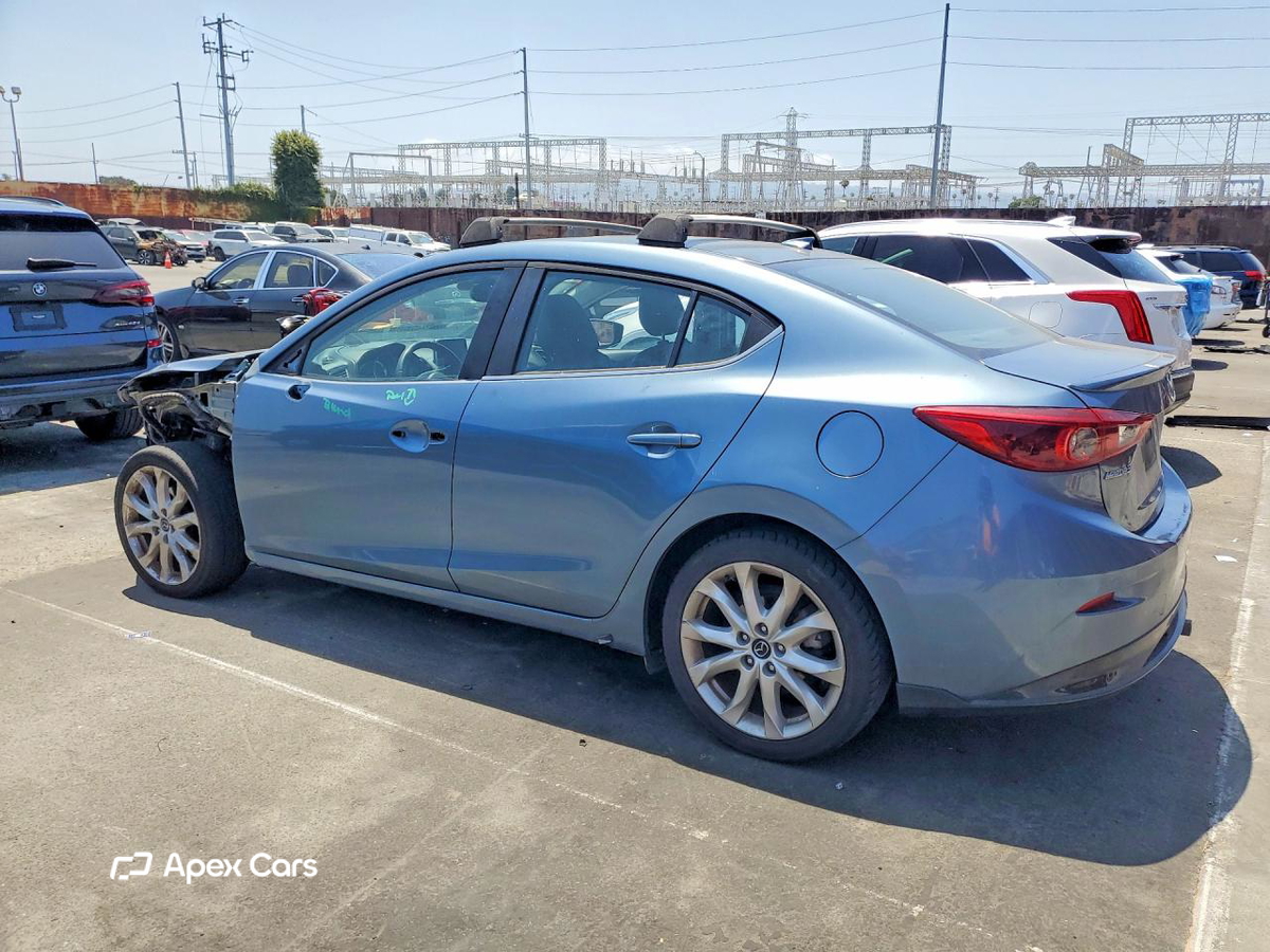 Mazda 3 2015
