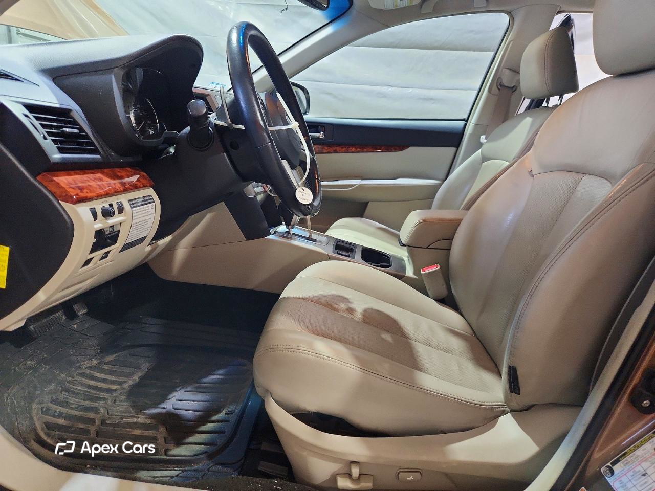 Subaru Outback 2011