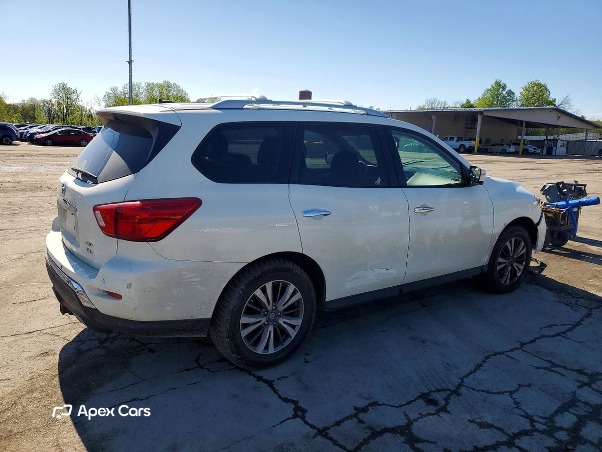 Nissan Pathfinder 2017