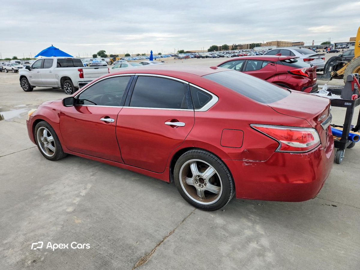 Nissan Altima 2015