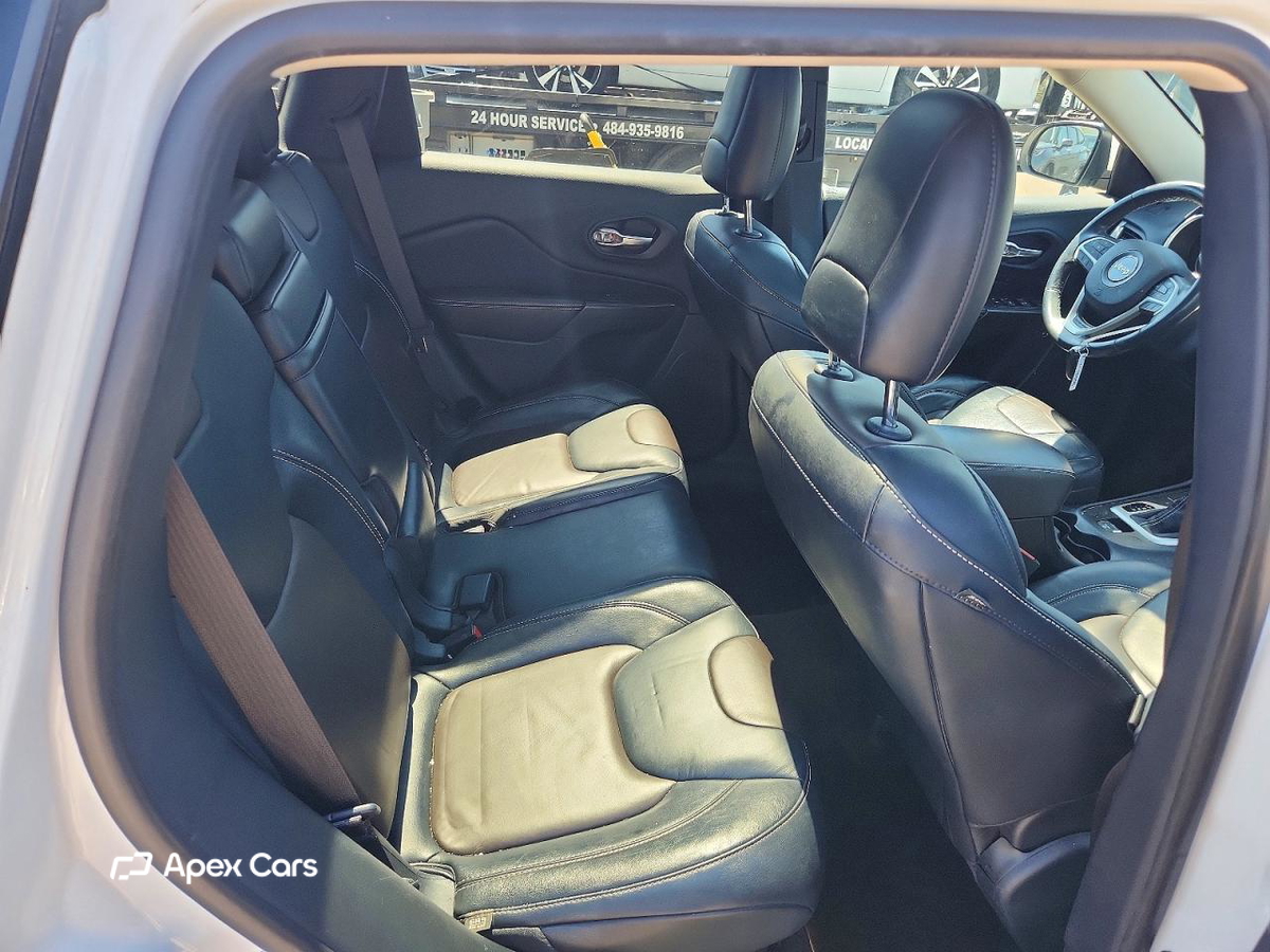 Jeep Cherokee 2016