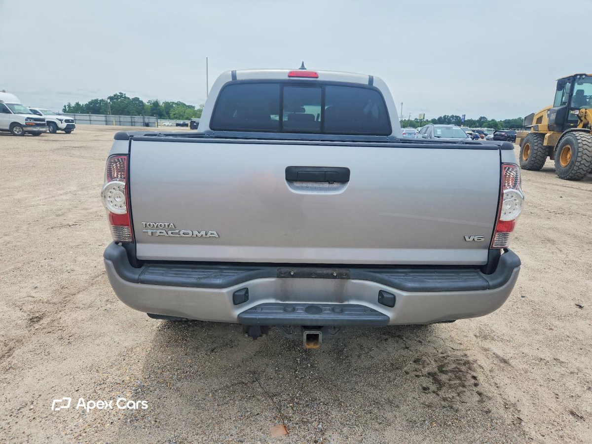 Toyota Tacoma 2015