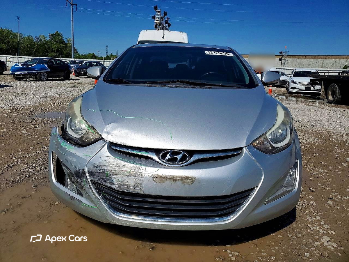 Hyundai Elantra 2016