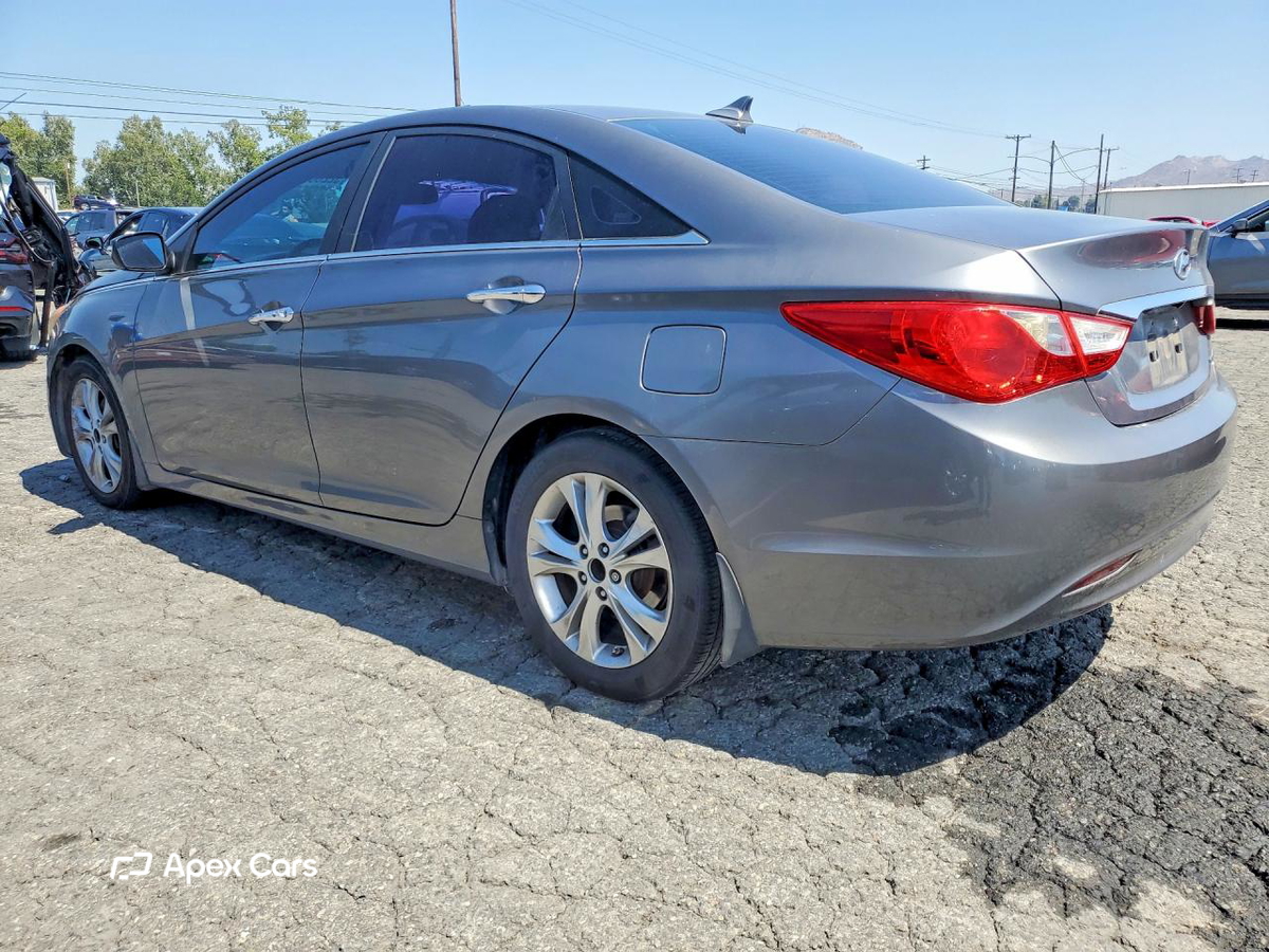 Hyundai Sonata 2011