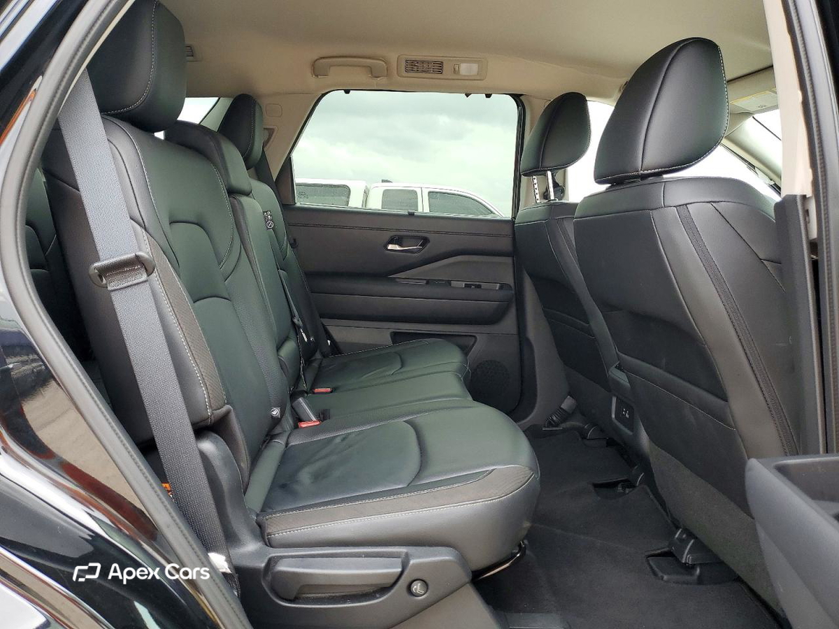 Nissan Pathfinder 2025