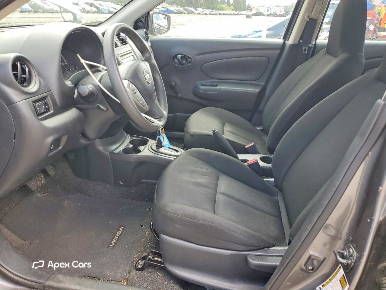 Nissan Versa 2016