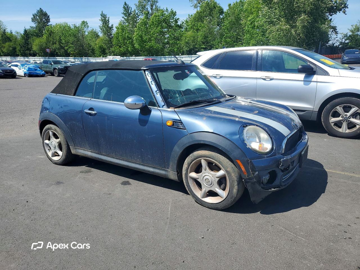 MINI Cooper 2010
