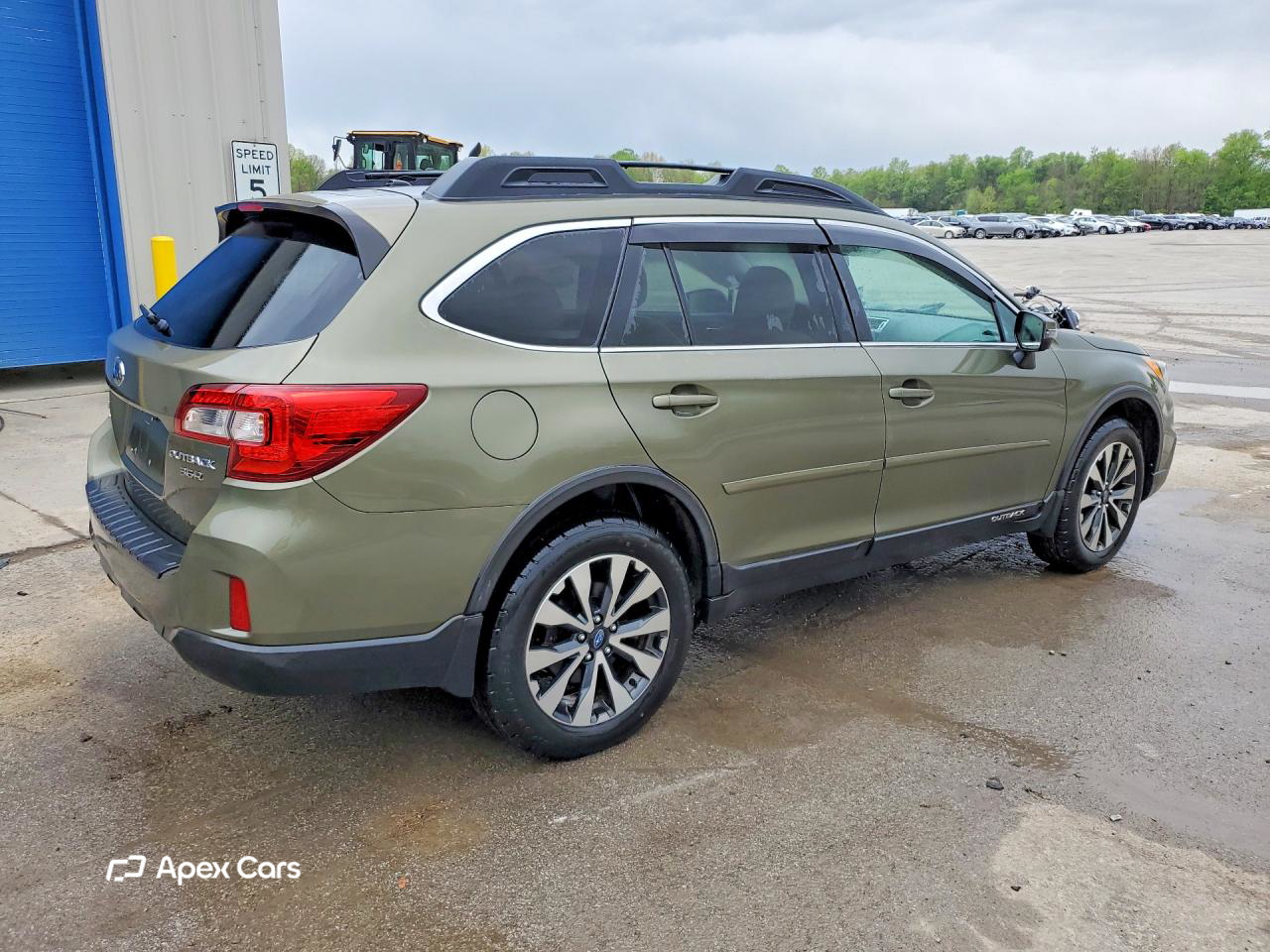Subaru Outback 2015