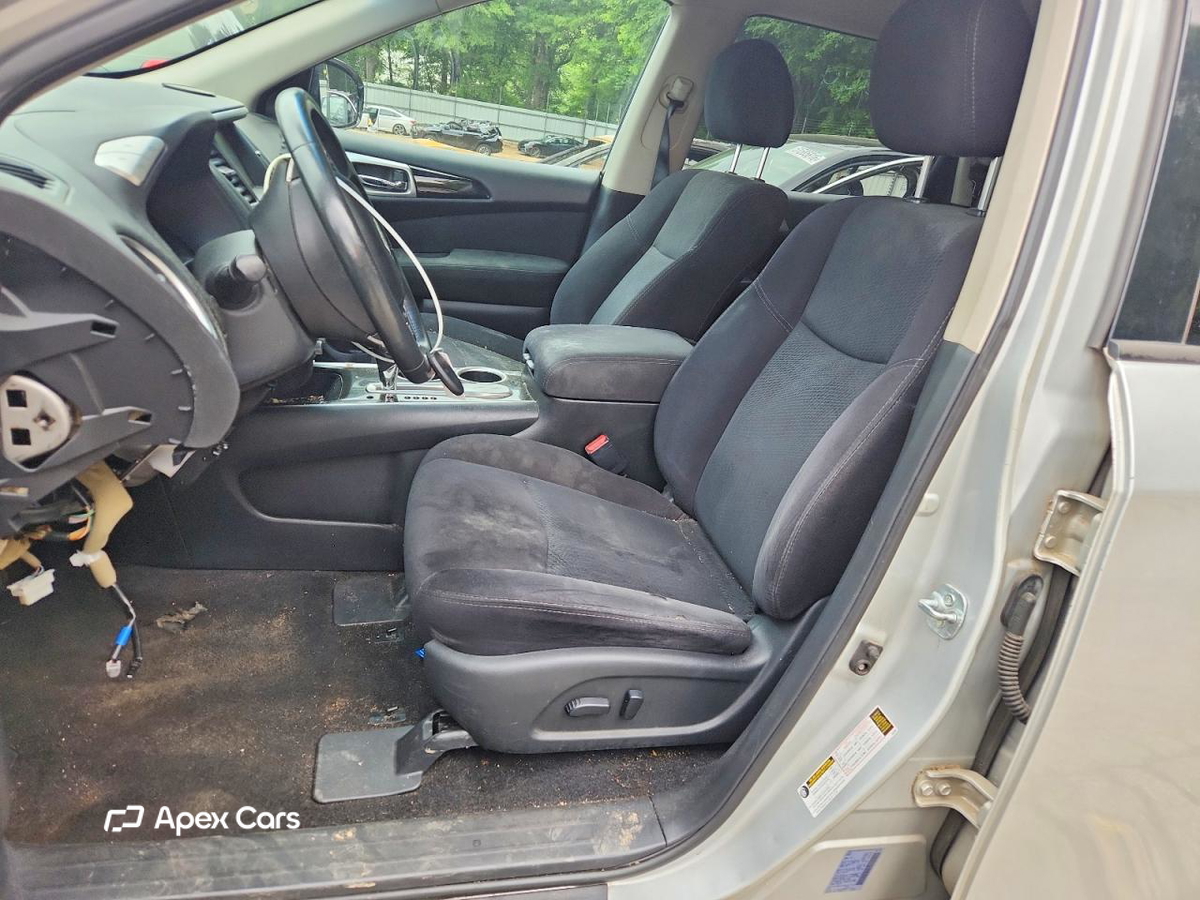 Nissan Pathfinder 2016
