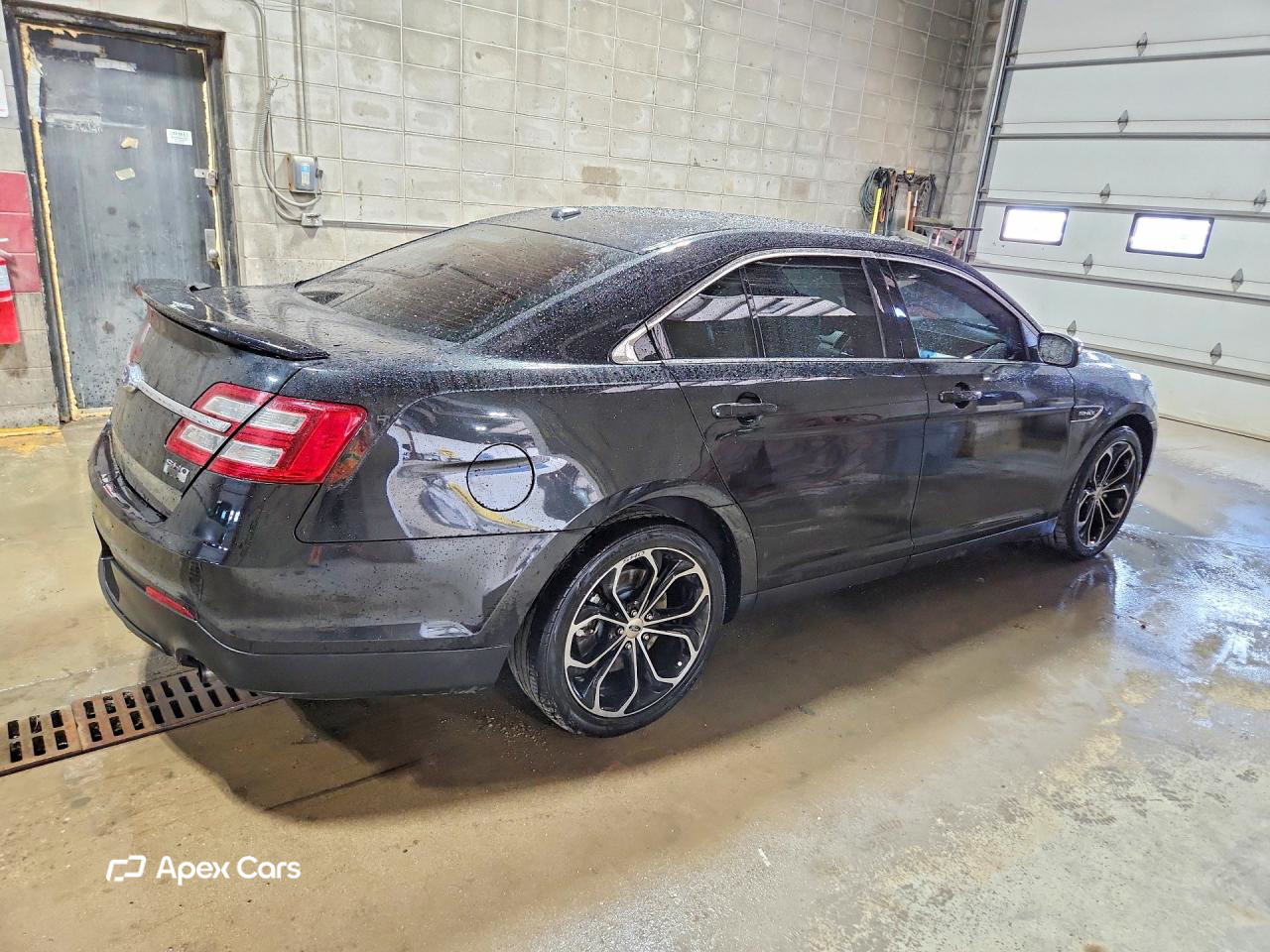 Ford Taurus 2015