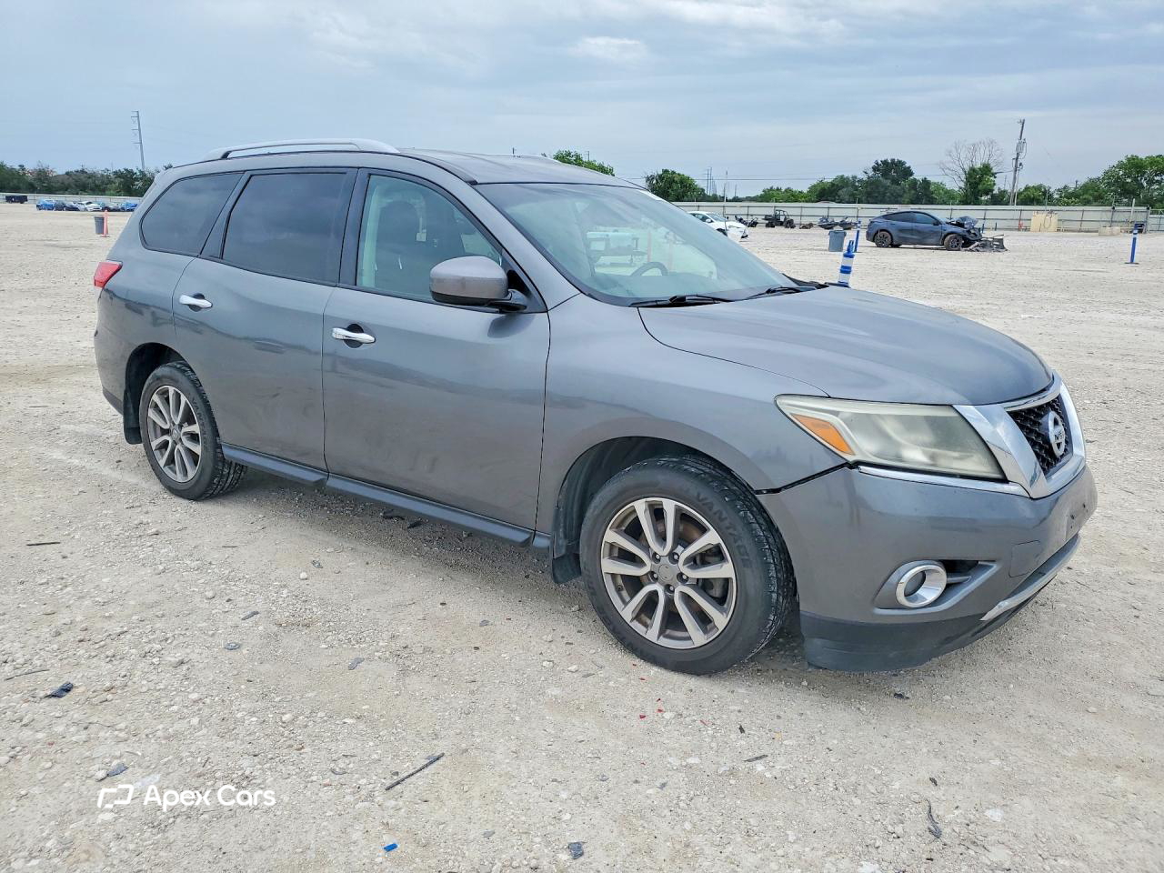 Nissan Pathfinder 2015