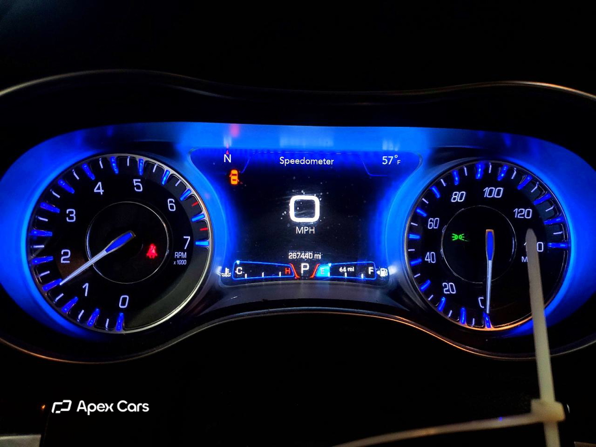 Chrysler 300 2016
