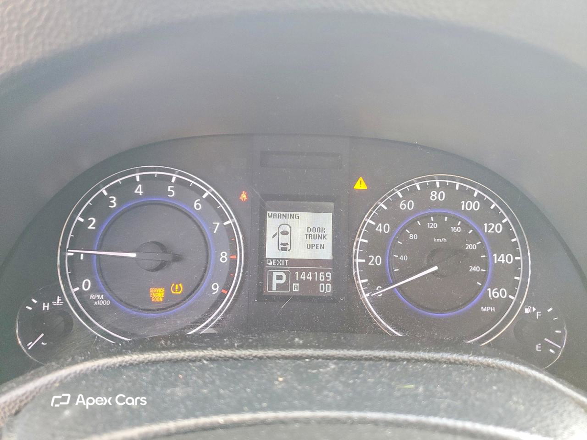 Infiniti G 2010