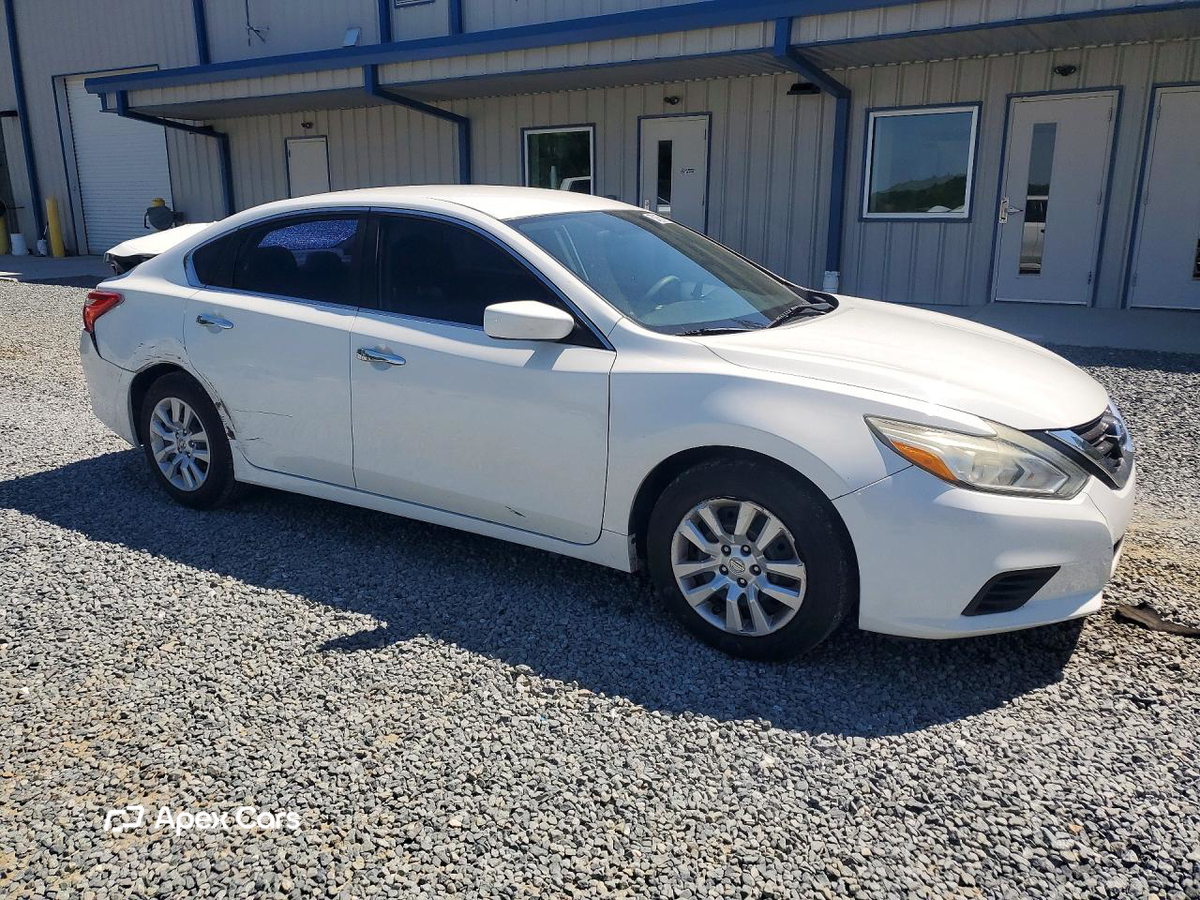 Nissan Altima 2016