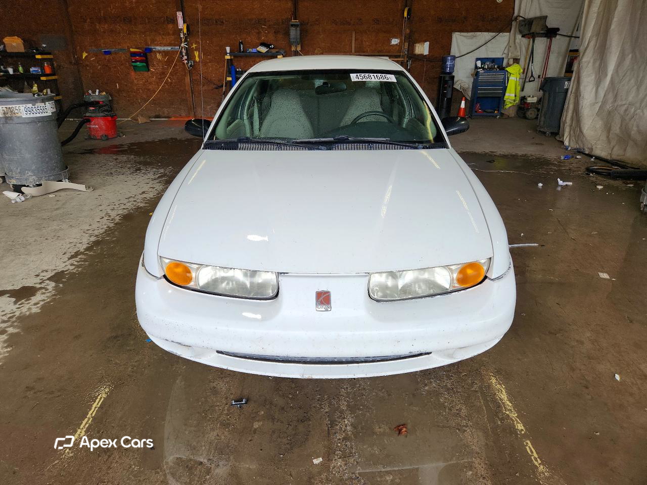Saturn SL 2002