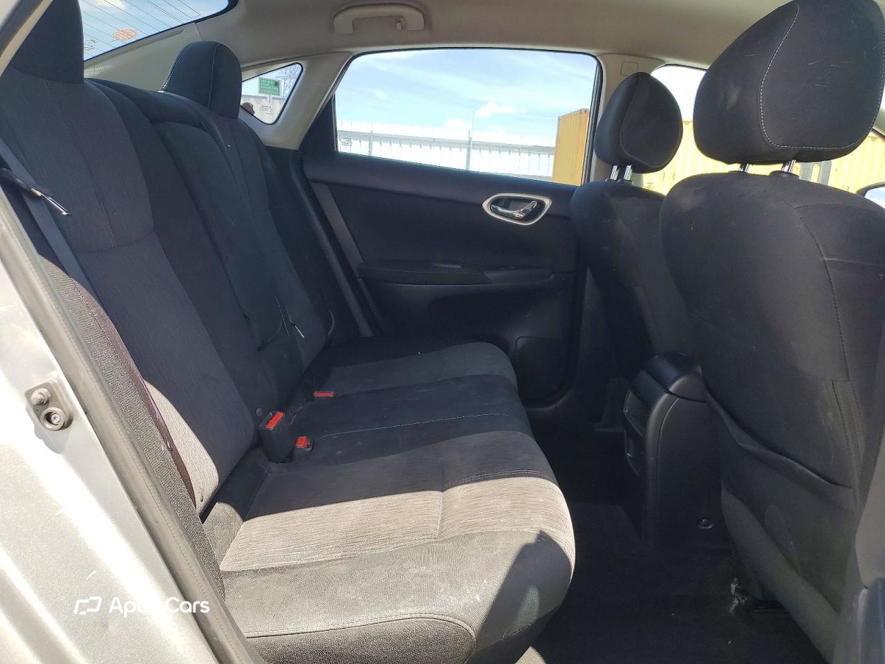 Nissan Sentra 2014