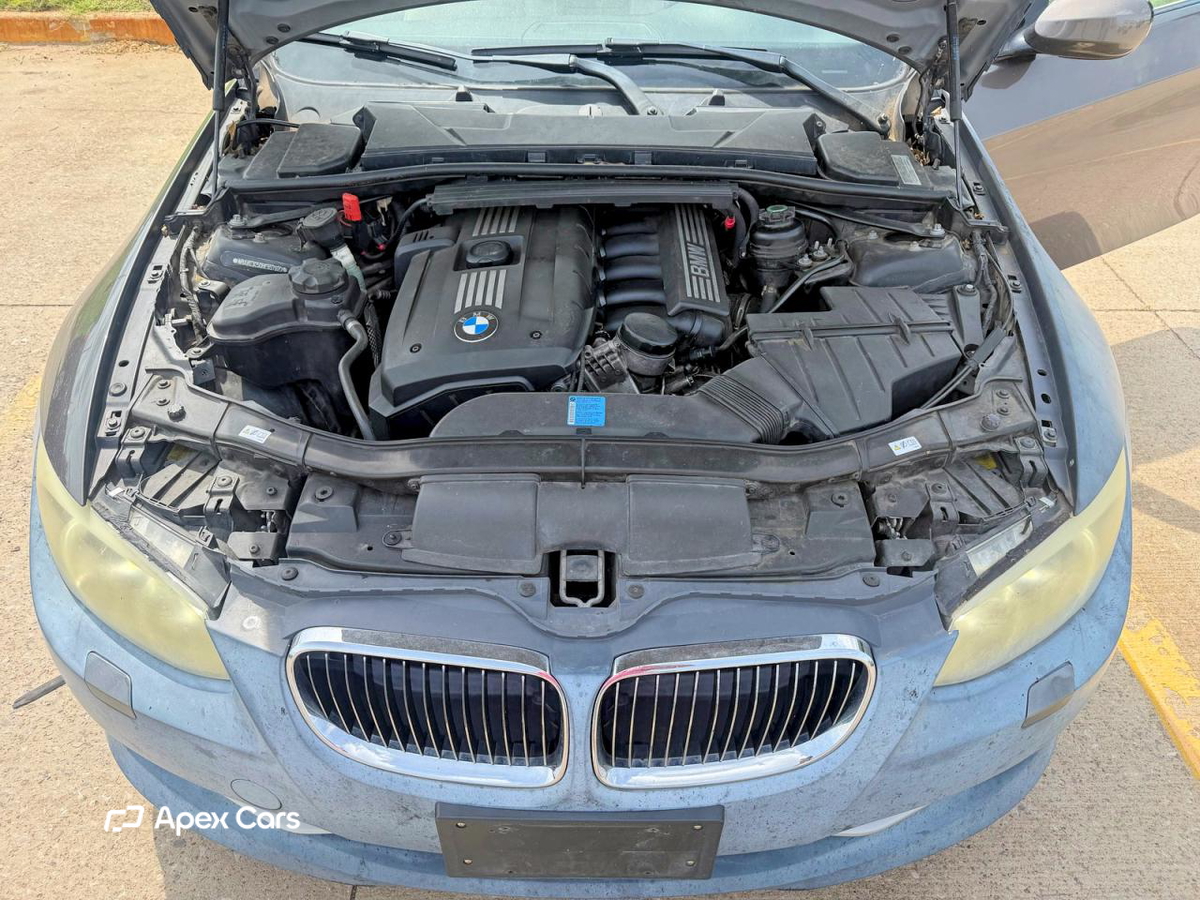 BMW Series 3 2011