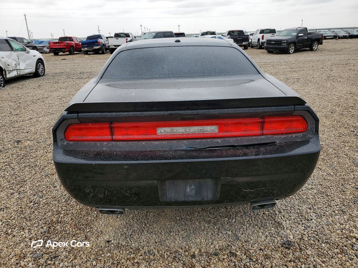 Dodge Challenger 2012
