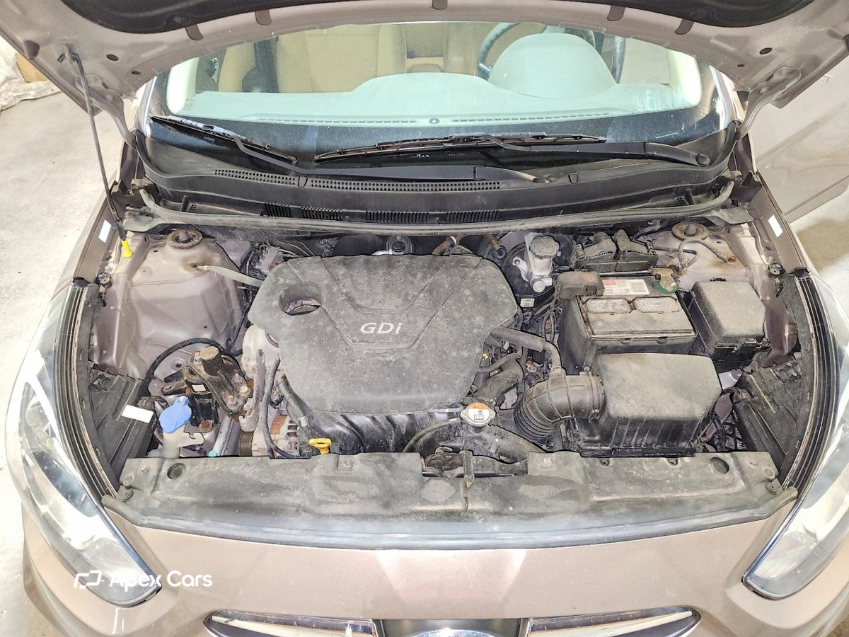 Hyundai Accent 2013