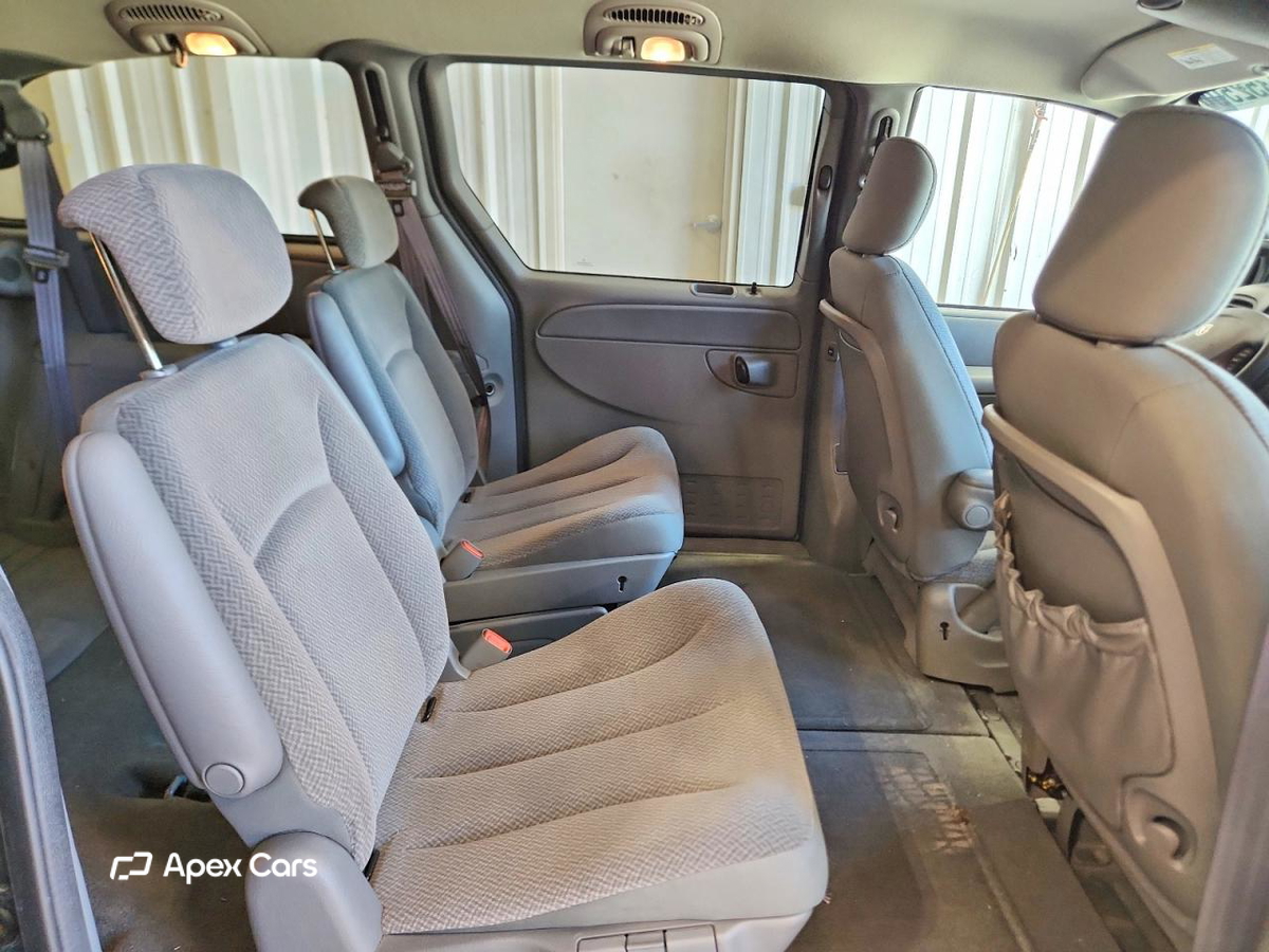 Dodge Caravan 2005