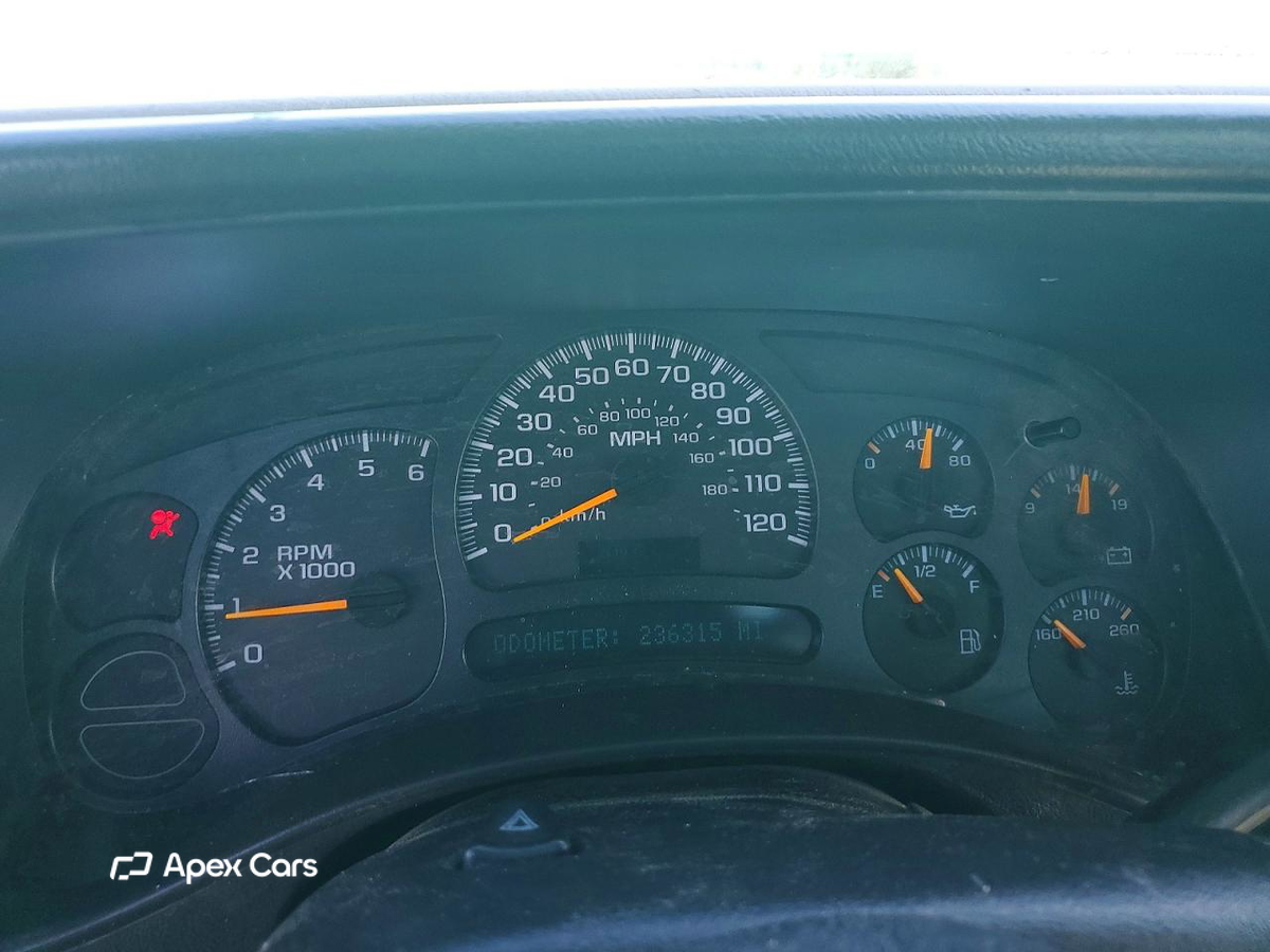 Chevrolet Silverado 2004