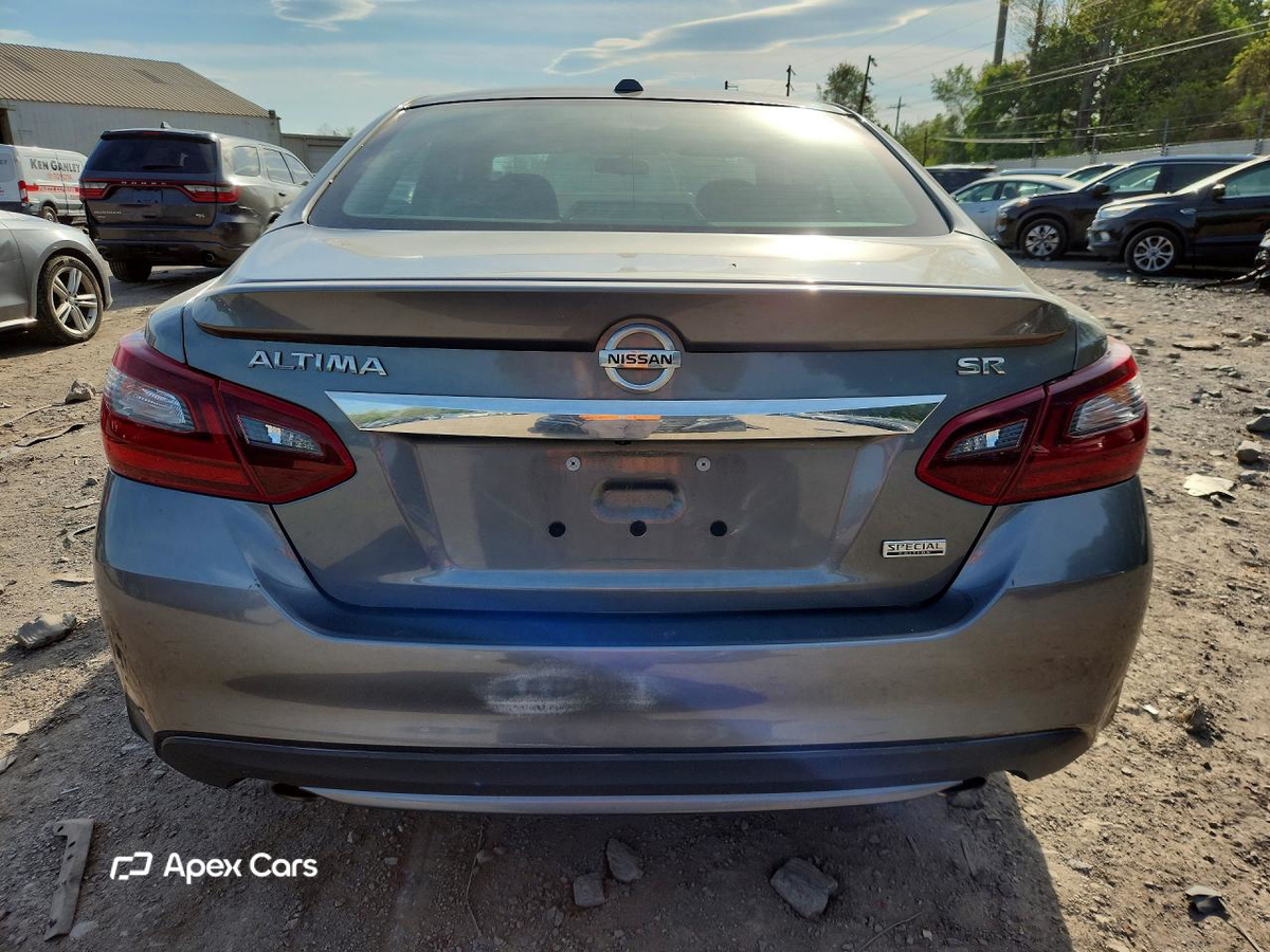 Nissan Altima 2018