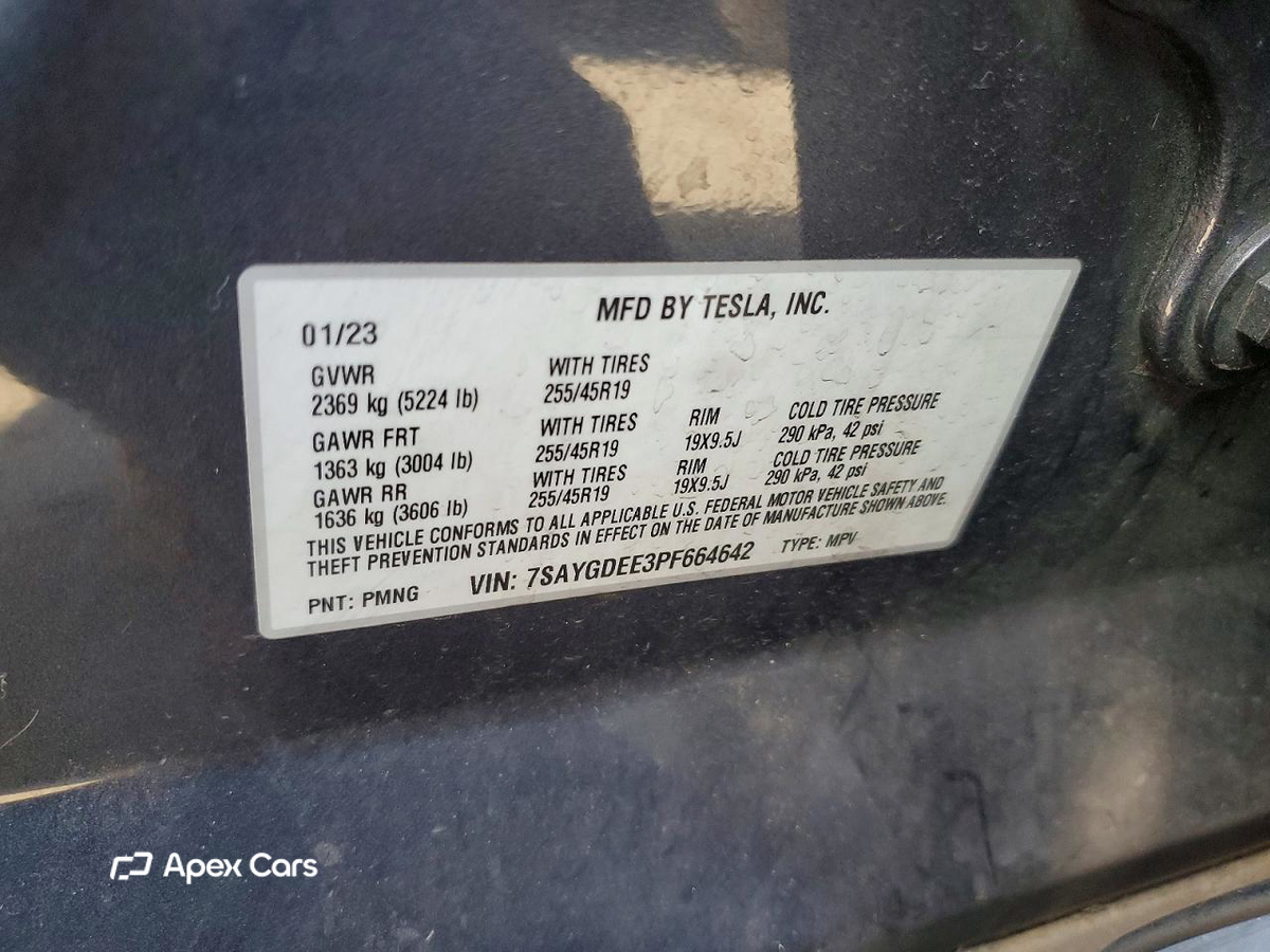 Tesla Model Y 2023