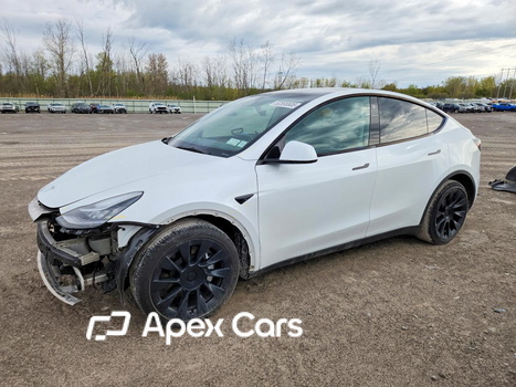 Tesla Model Y 2023 - Image 1 of 13