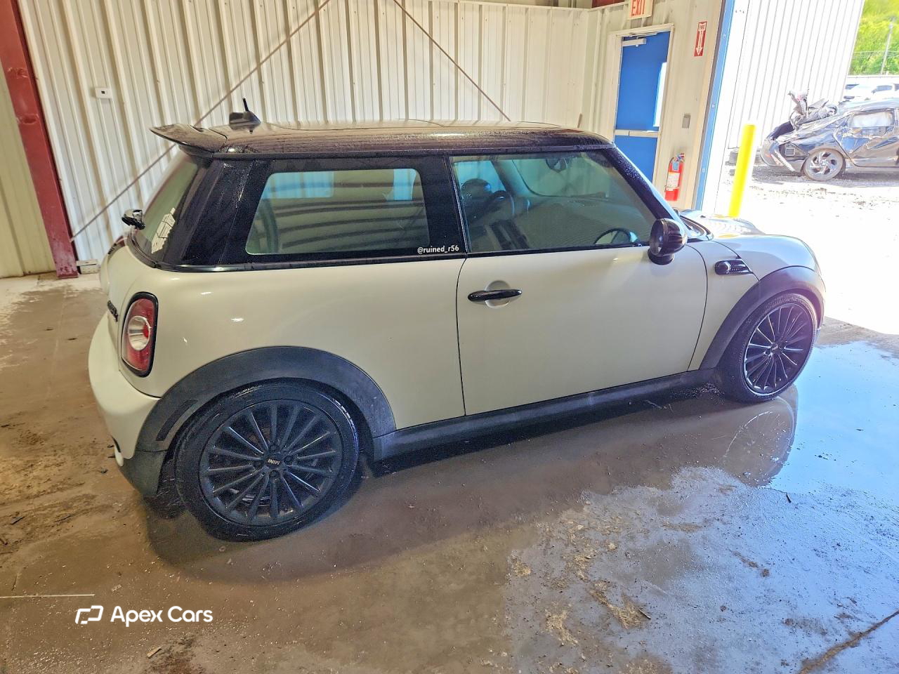 MINI Cooper 2011