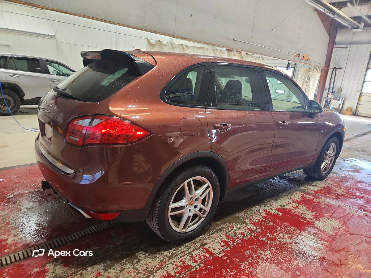 Porsche Cayenne 2012