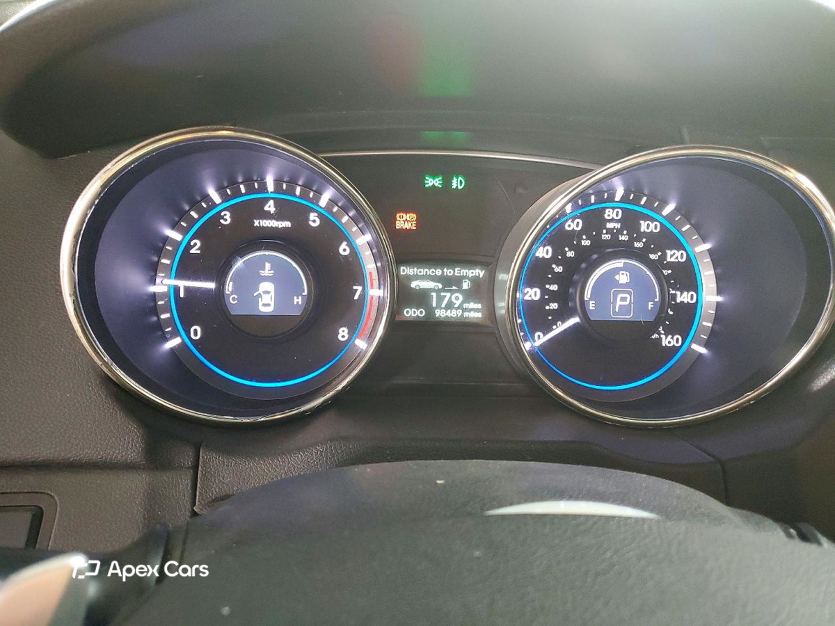 Hyundai Sonata 2011