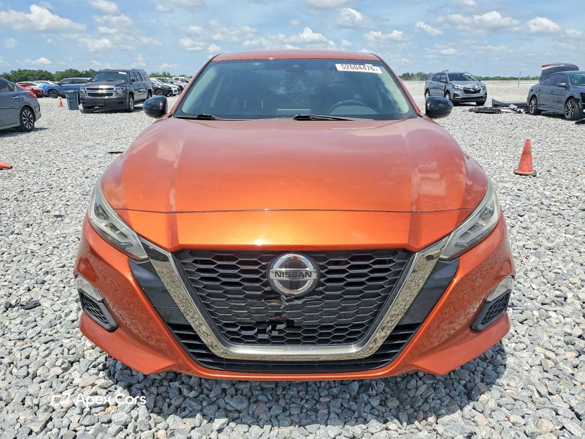 Nissan Altima 2020