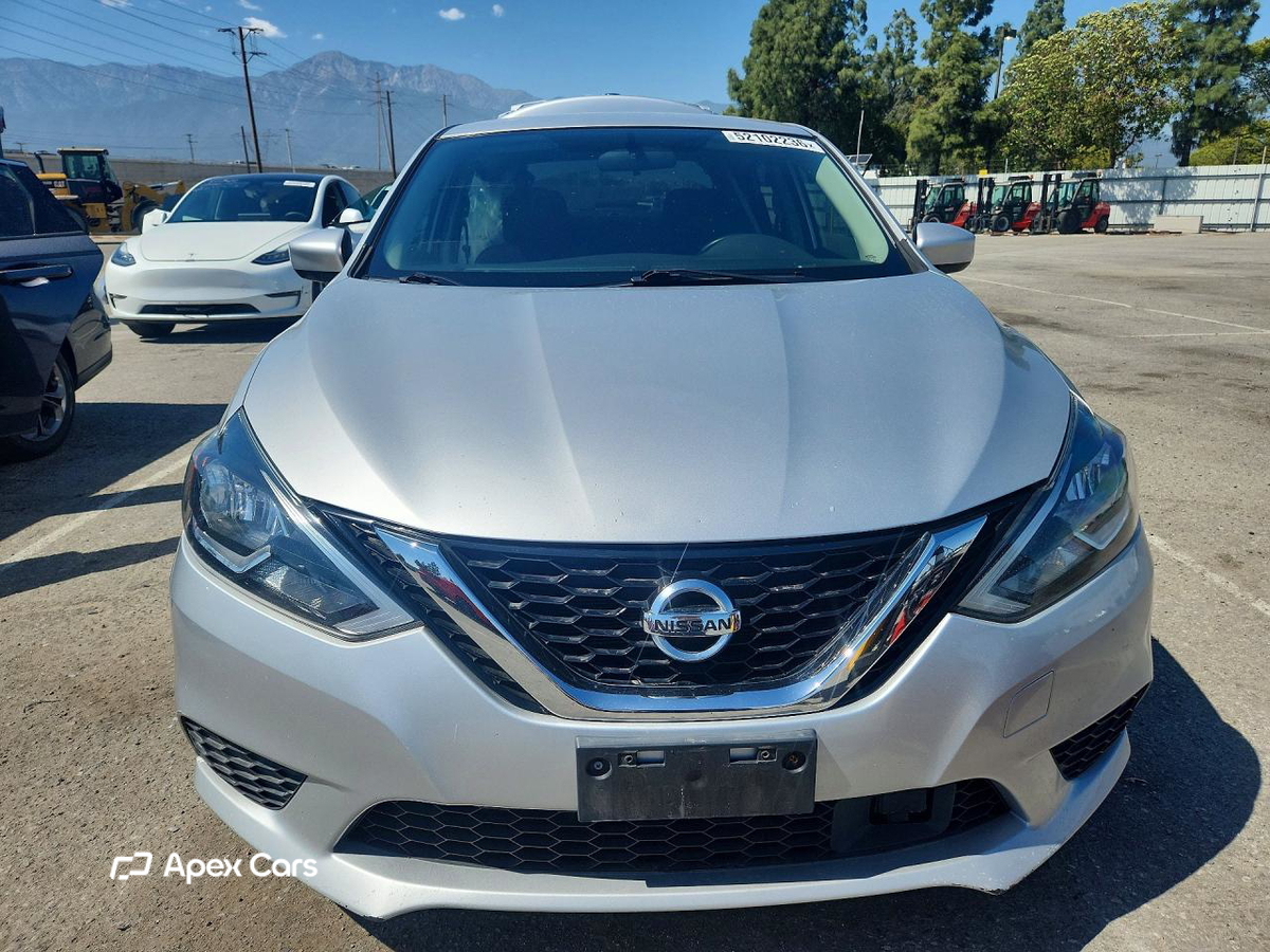 Nissan Sentra 2019