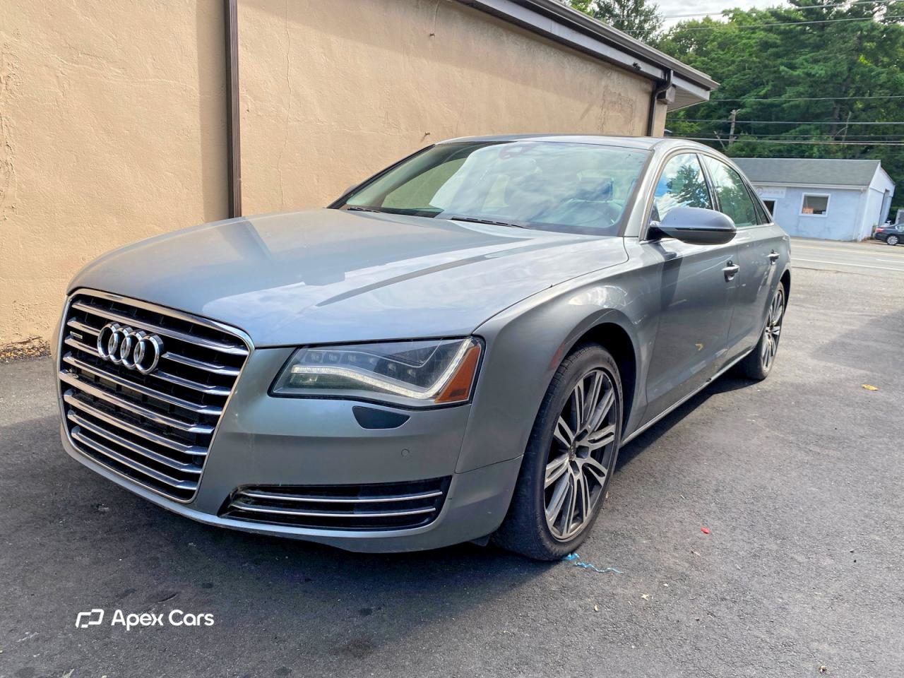 Audi A8 2011