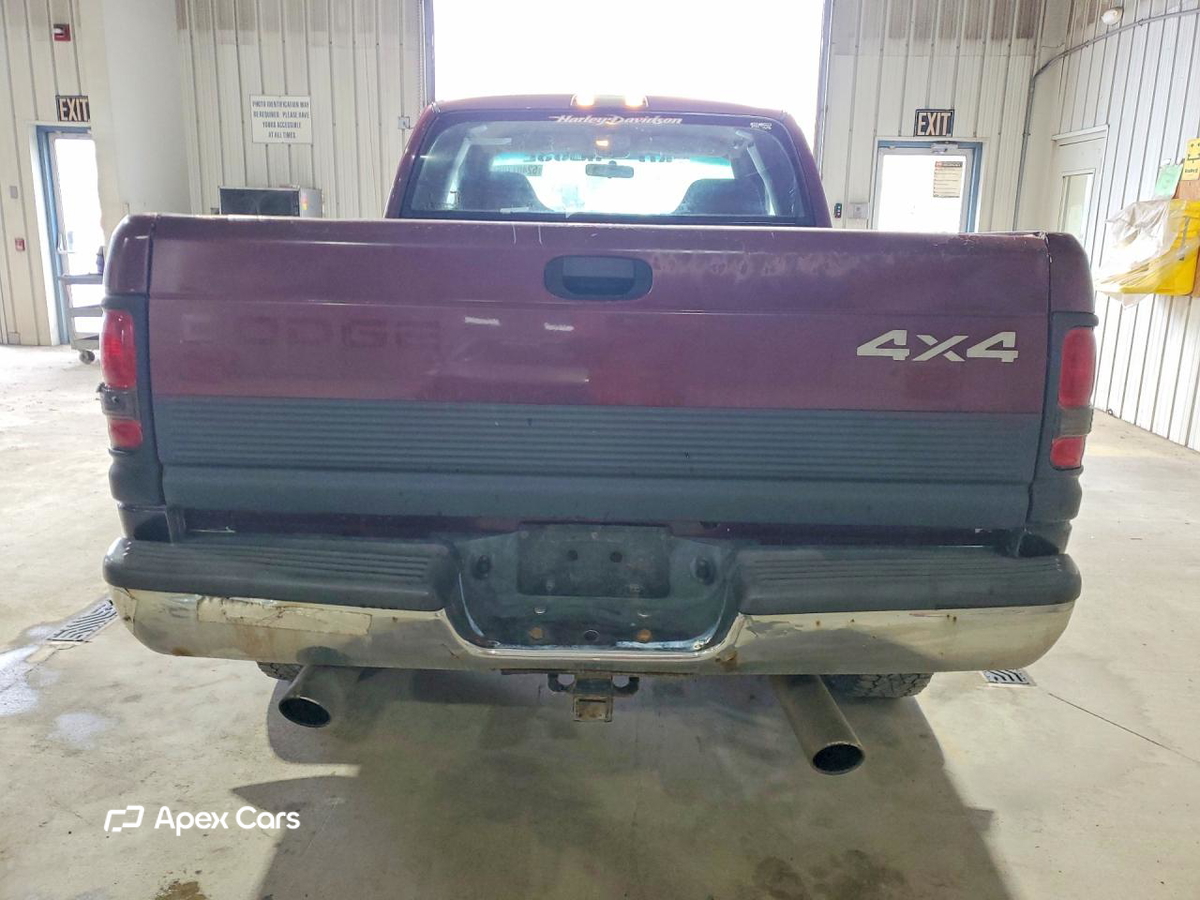 Dodge RAM 2000