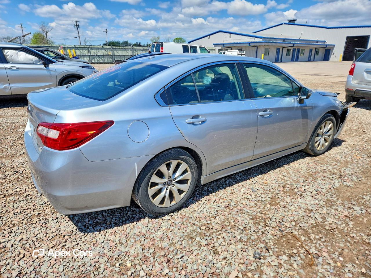 Subaru Legacy 2015