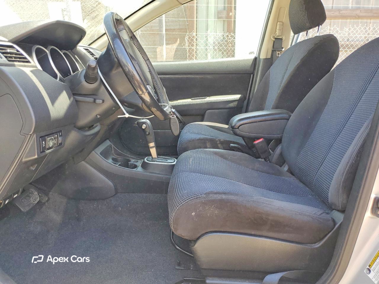Nissan Versa 2011