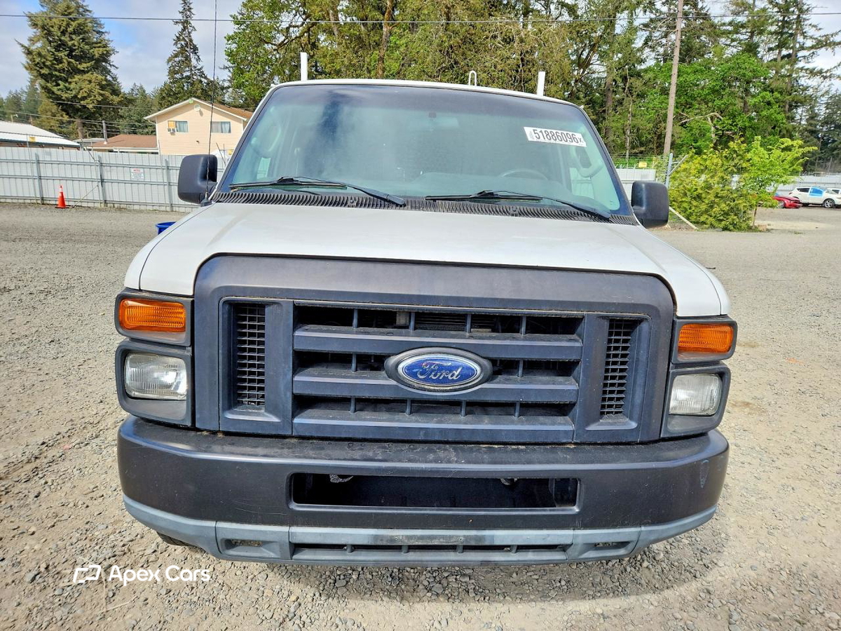 Ford Econoline 2012