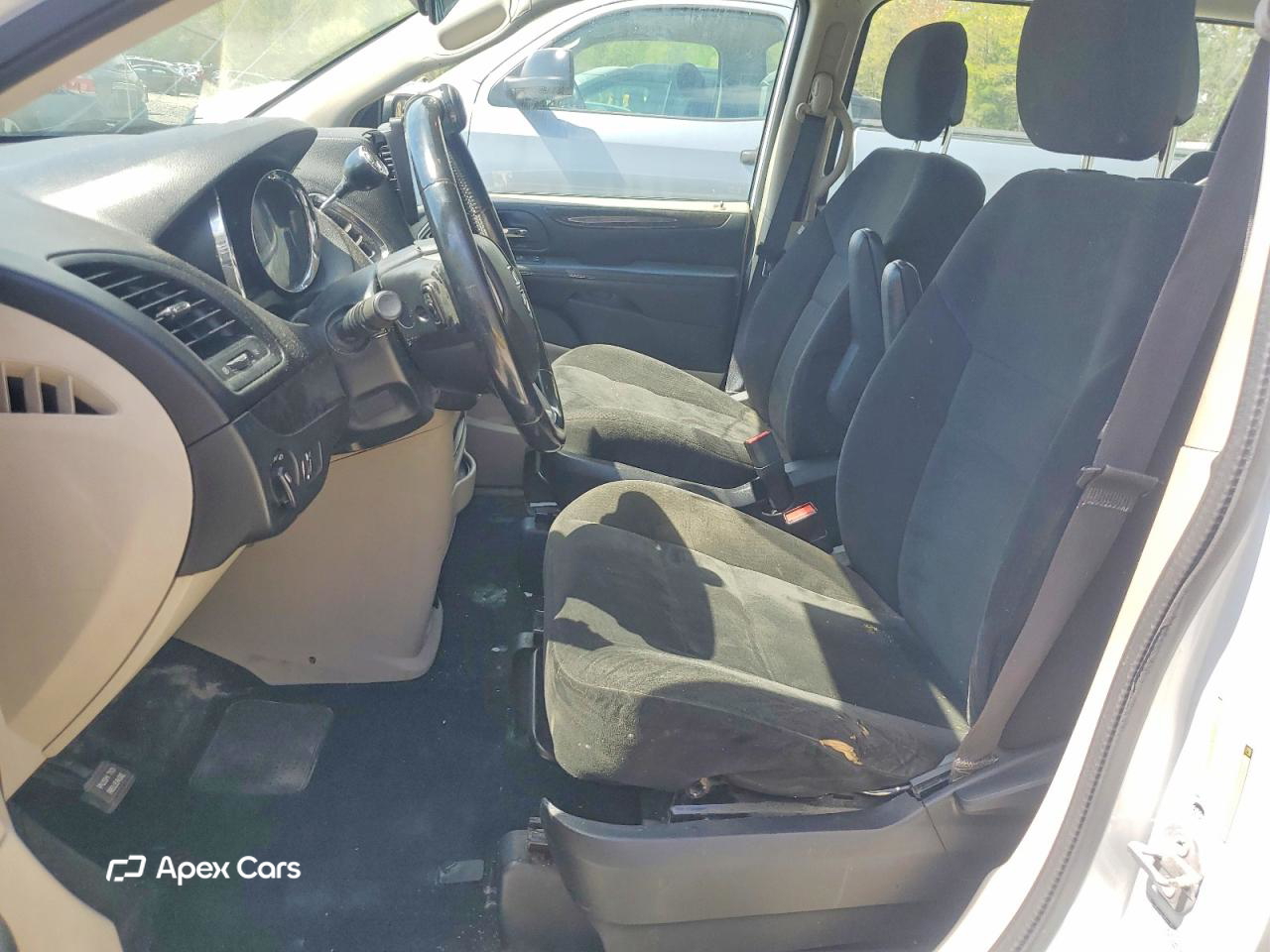 Dodge Caravan 2015